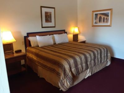 King Suite King Suite